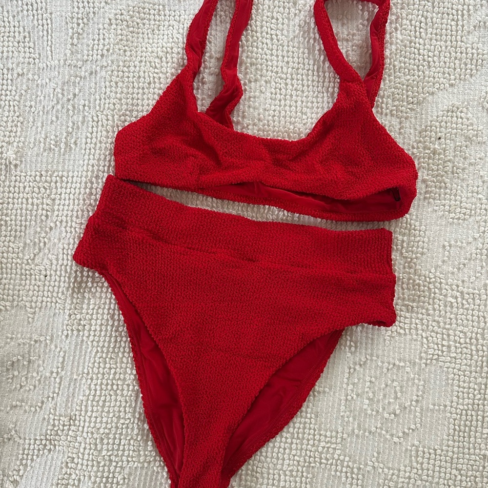 ⚡️NWT It’s Now Cool Red Textured Women's Bikini Set • Size Small